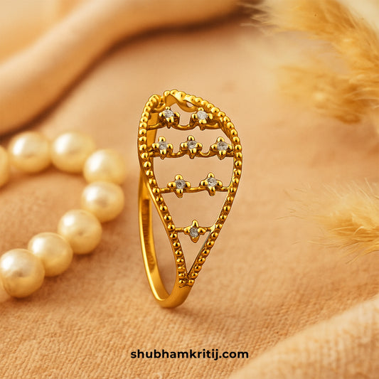 Golden Crown Mesh Diamond Ring