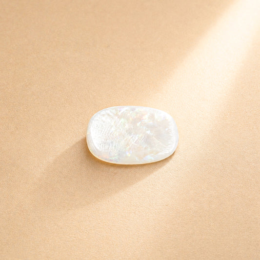 Natural 4 C Opal White Oval 4.38 Ratti Doodhiya Patthar