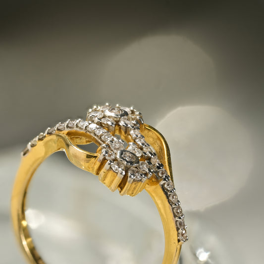 14K Solid Gold Interlaced Diamond Cluster Ring