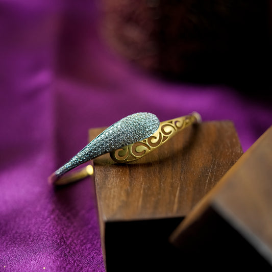 Natural Diamond & 18K Gold Dust Designer Bangle