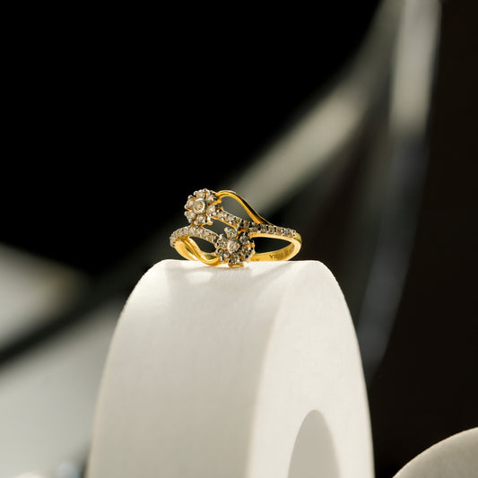 14K Solid Gold Interlaced Diamond Cluster Ring