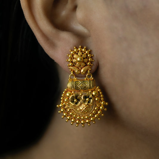 22k Yellow Gold Traditional Handcrafted Gold Jhumka Earrings