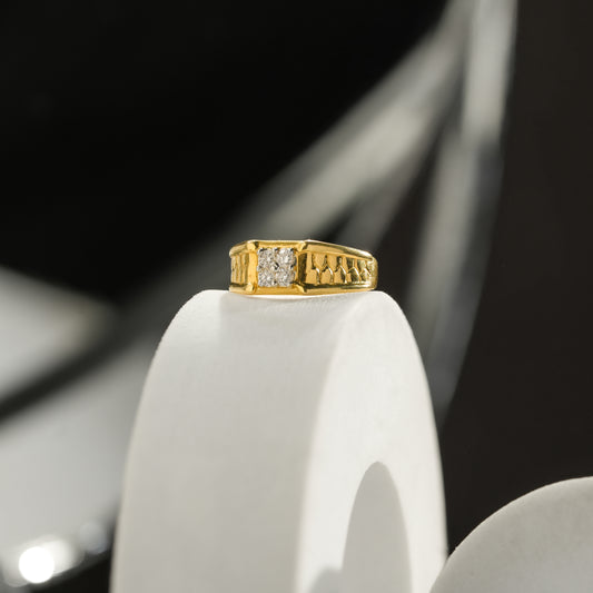 14K Solid Gold Geometric Ring with Cluster Stone Accent