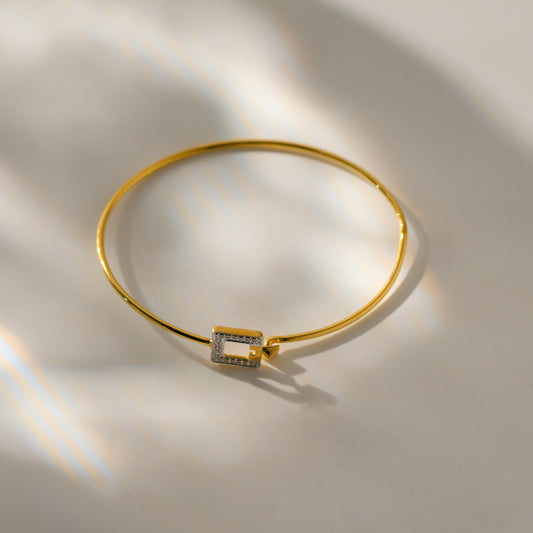 18K Gold Geometric Natural Diamond Lock Bangle