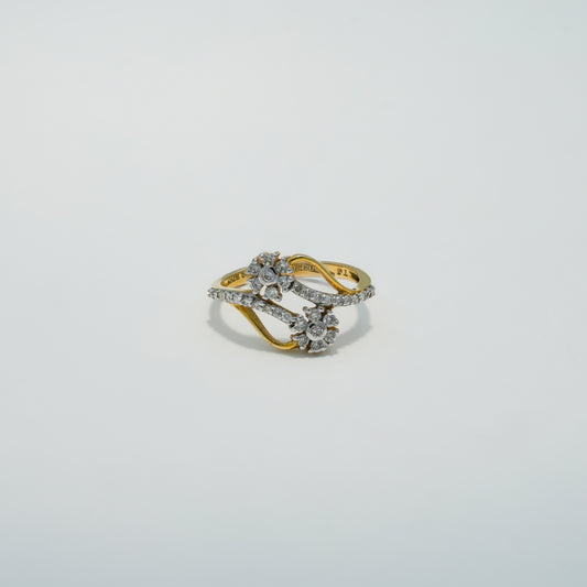 14K Solid Gold Interlaced Diamond Cluster Ring