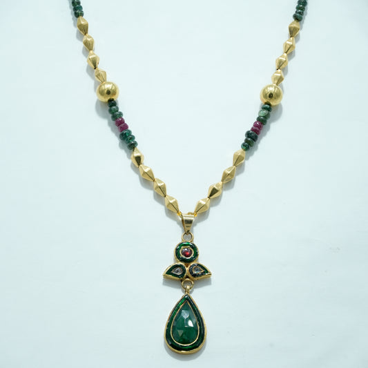 22k Gold WITH Emerald Grace Traditional Necklace Set