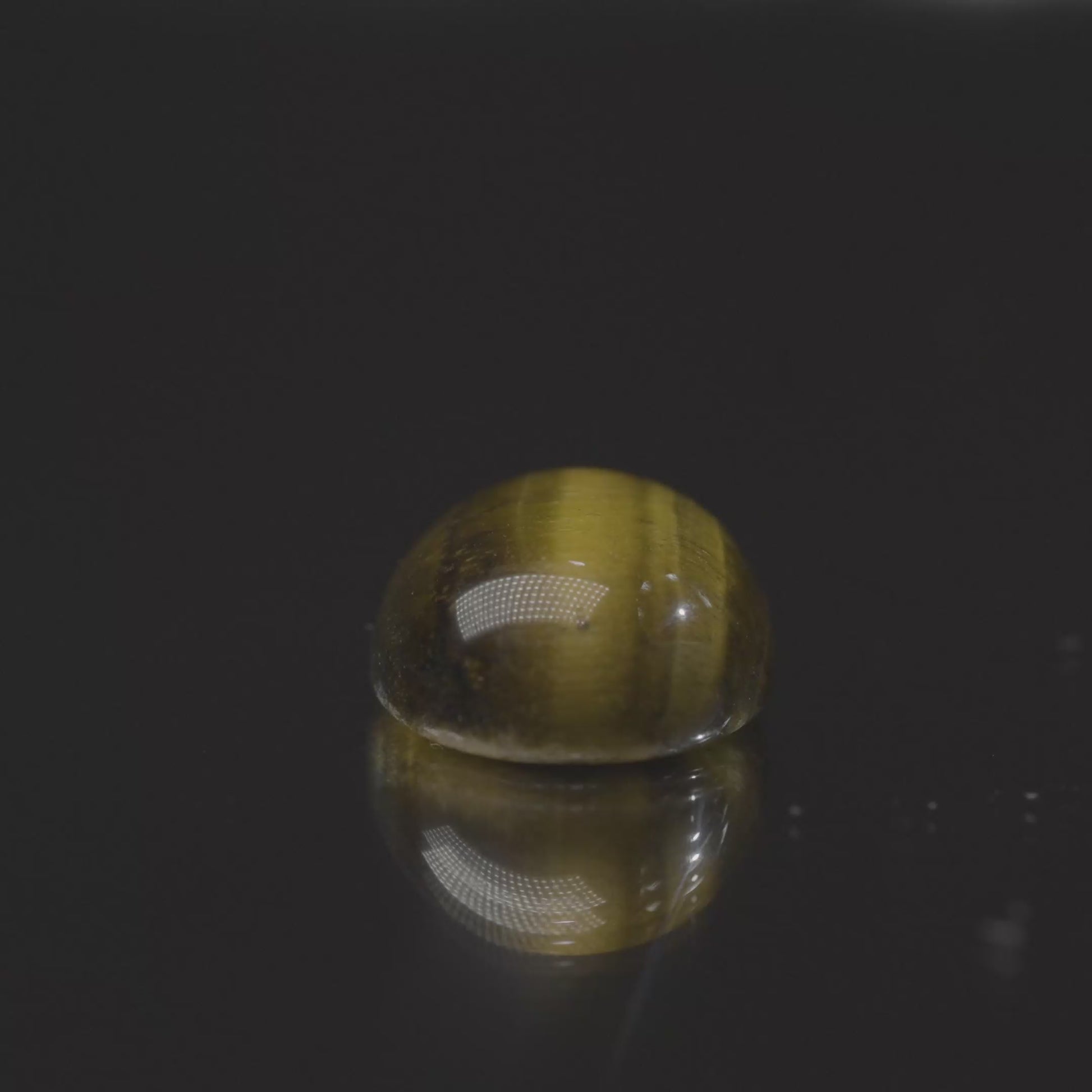 5.64 C Natural Tiger’s Eye Cabochon Oval Baagh Phatthar
