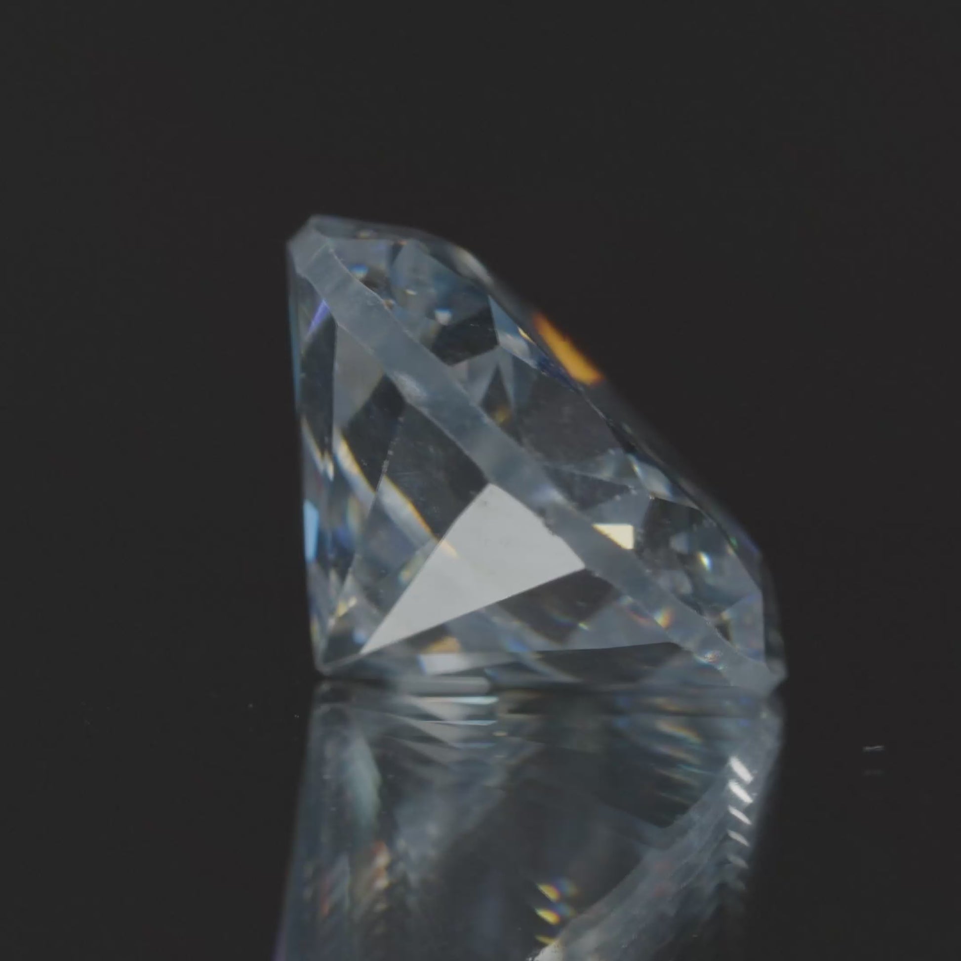 Cubic Zirconia 8.28 C Round Colourless 9.09 Ratti American Diamond