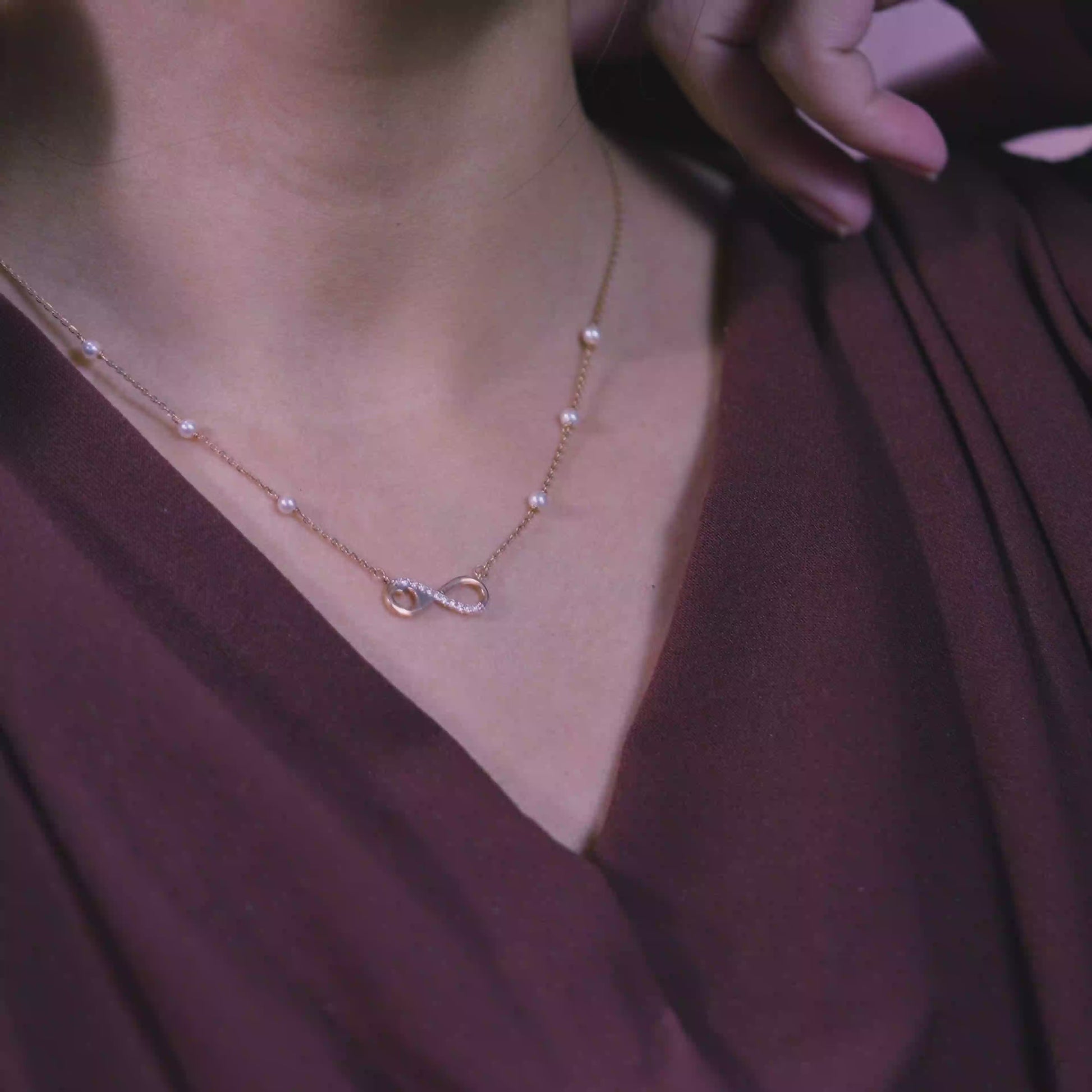 18K Solid Gold Infinity Heart Natural Diamond Pendant Necklace