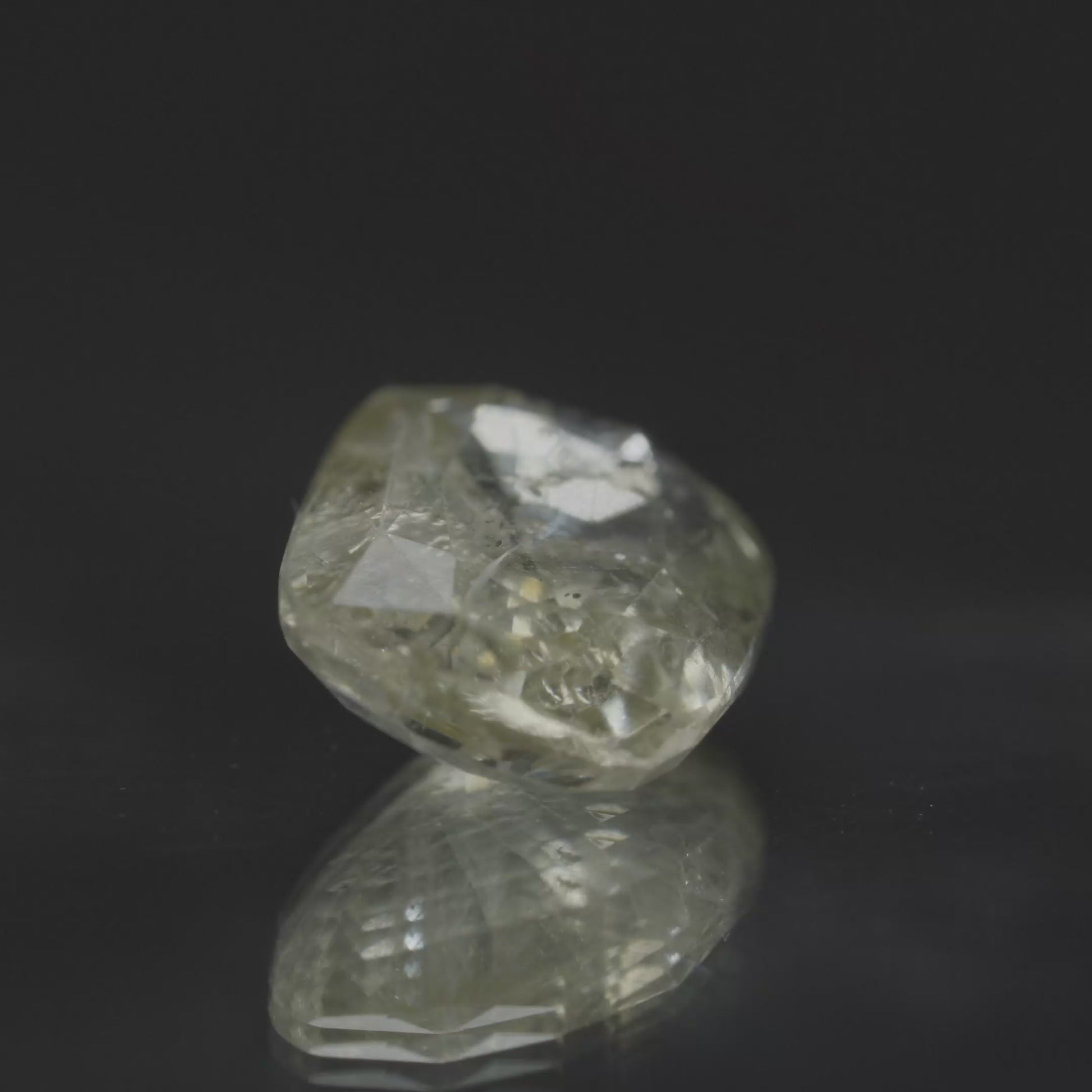 Natural 8.25 C Yellow Sapphire 9.17 Ratti Pukhraj