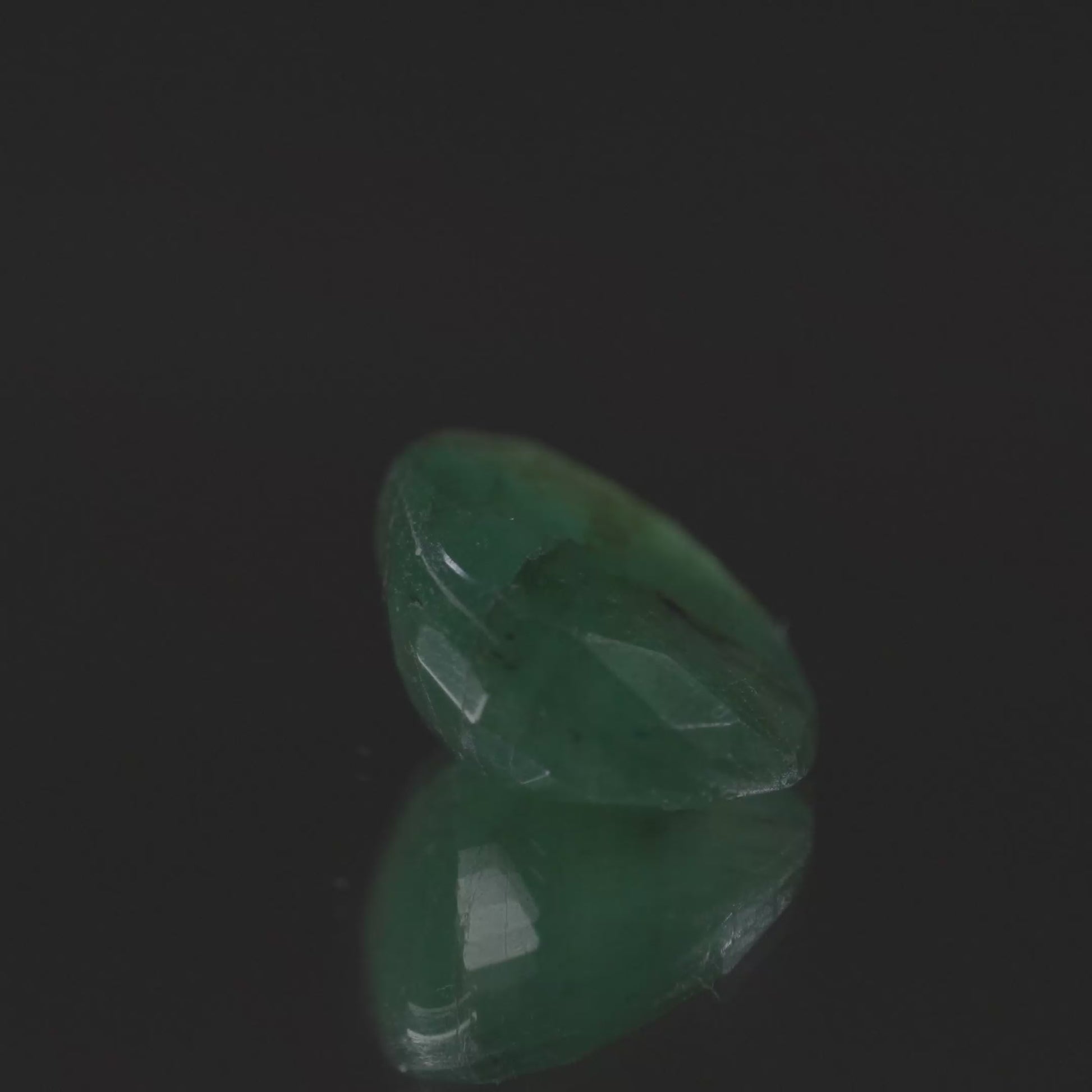 Natural 4.24 C Emerald Oval 4.65 Ratti Panna