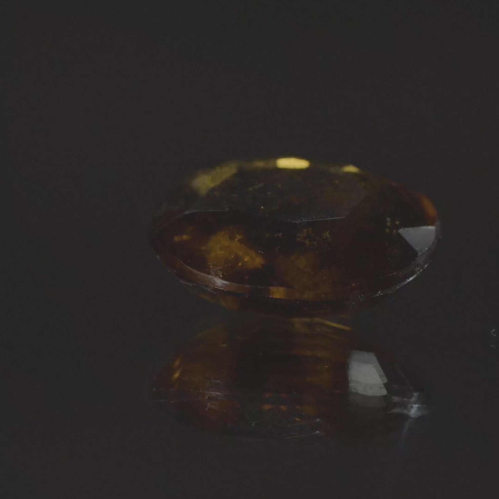 Natural 7.3 C Hessonite Oval 8.27 Ratti Gomed